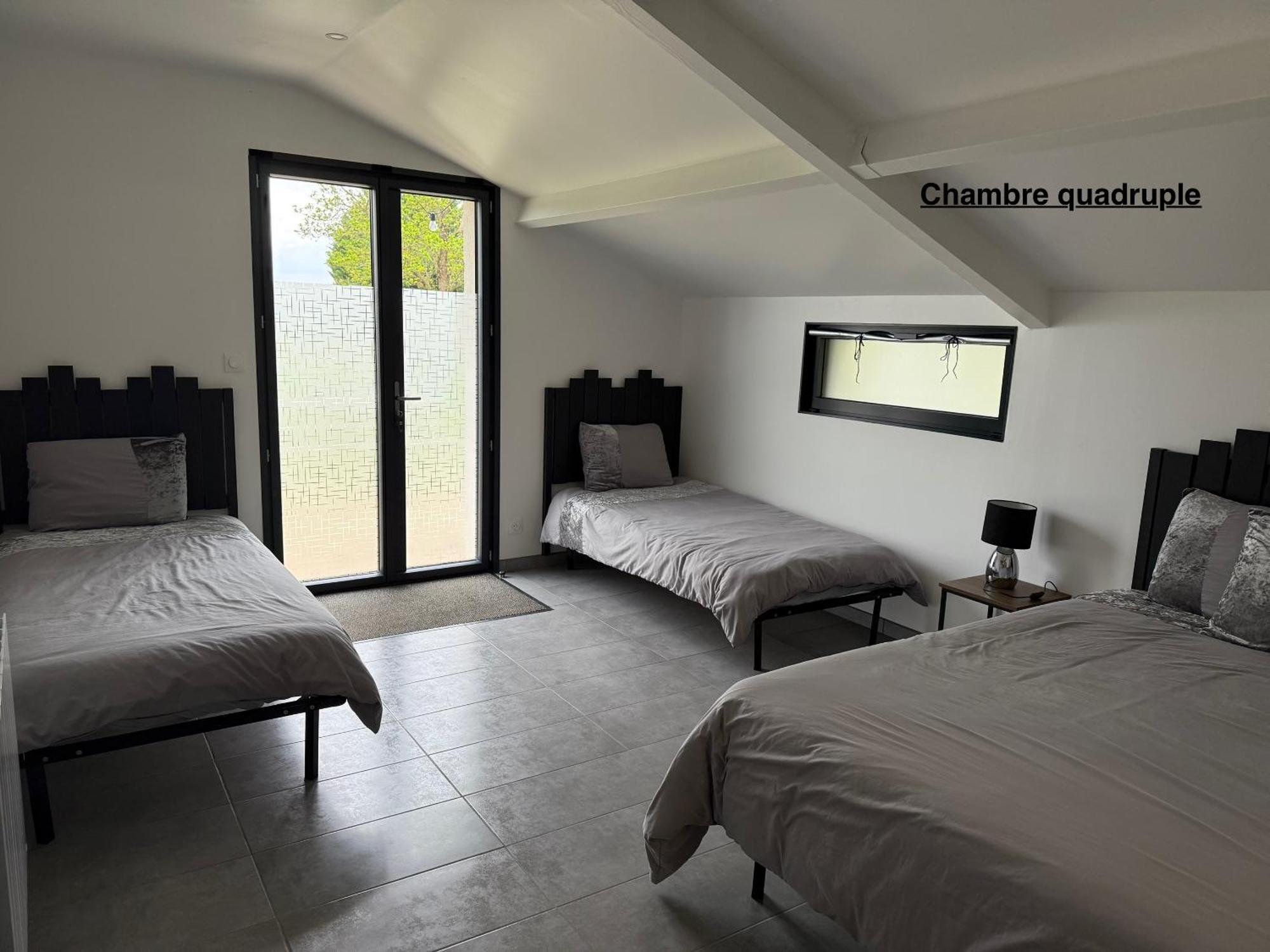 Parc De La Charmille Bed & Breakfast Saint-Etienne-sur-Reyssouze Exterior photo